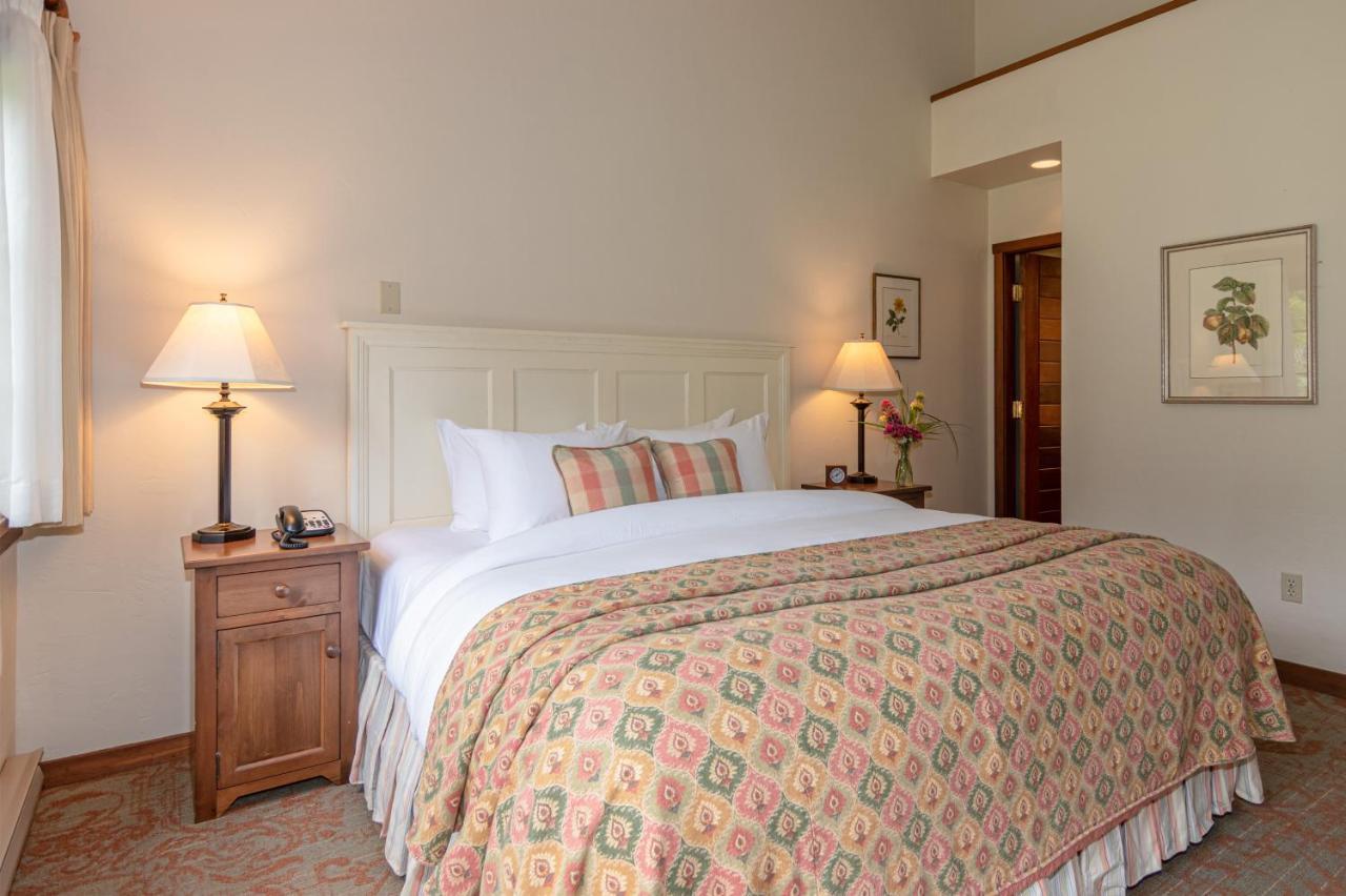 Standard King Room - Woodland